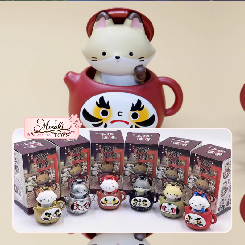 Daruma Teapot Foxes
