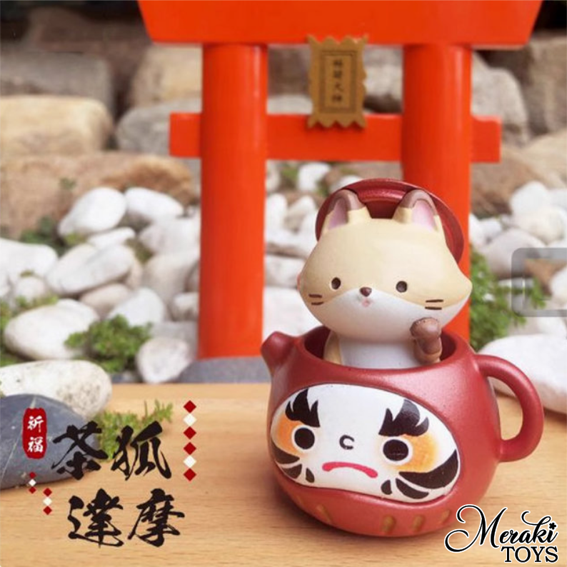 Daruma Teapot Foxes
